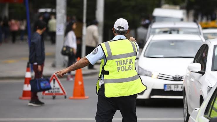 Sivas’ta 27 ehliyete el konuldu, araçlar trafikten men edildi