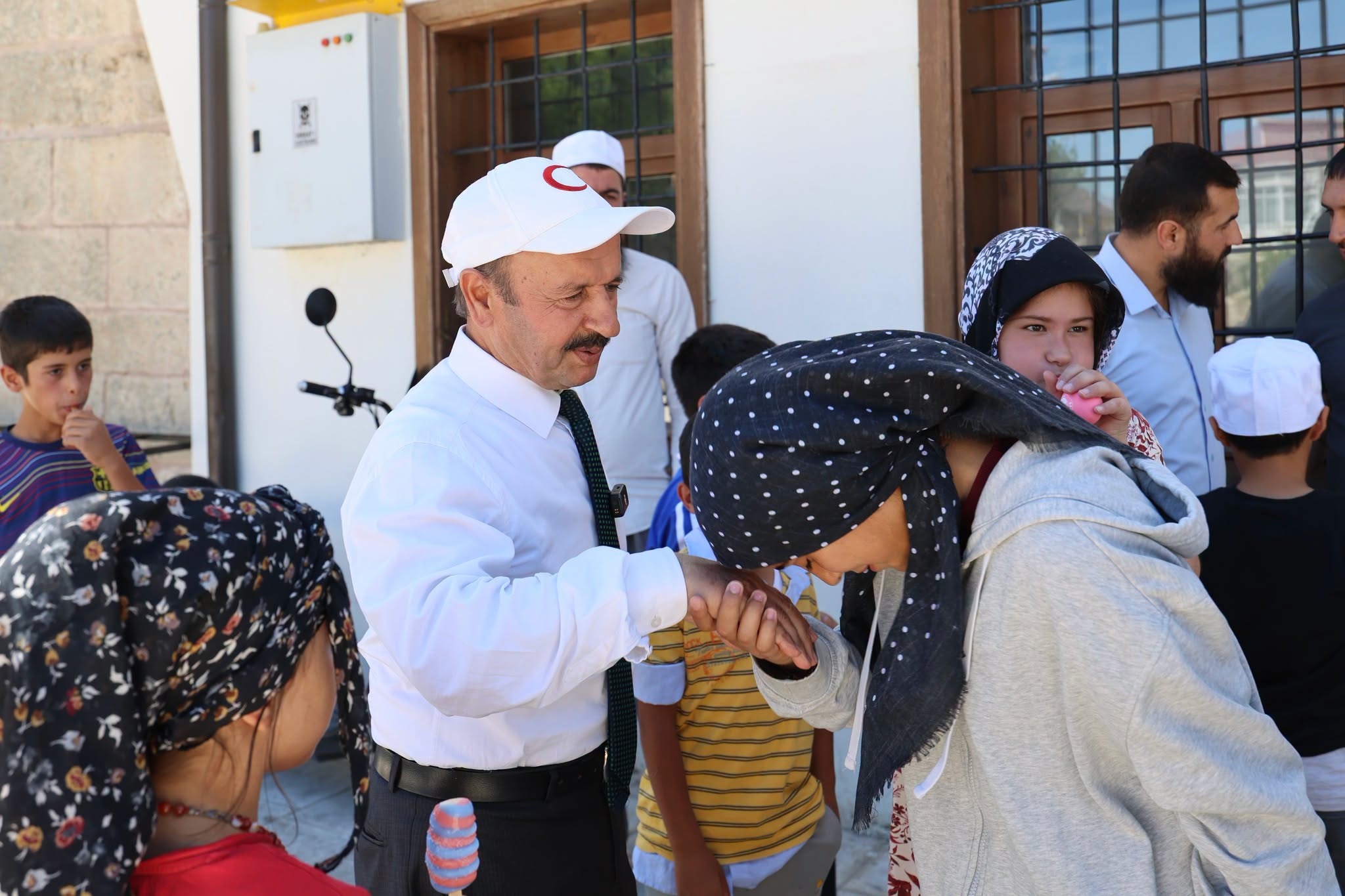 Başkan Gültekin'den Kur'an kursuna ziyaret