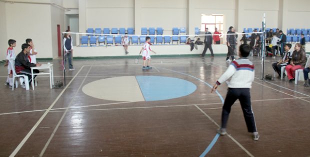 Badmintonda il birinciliği heyecanı