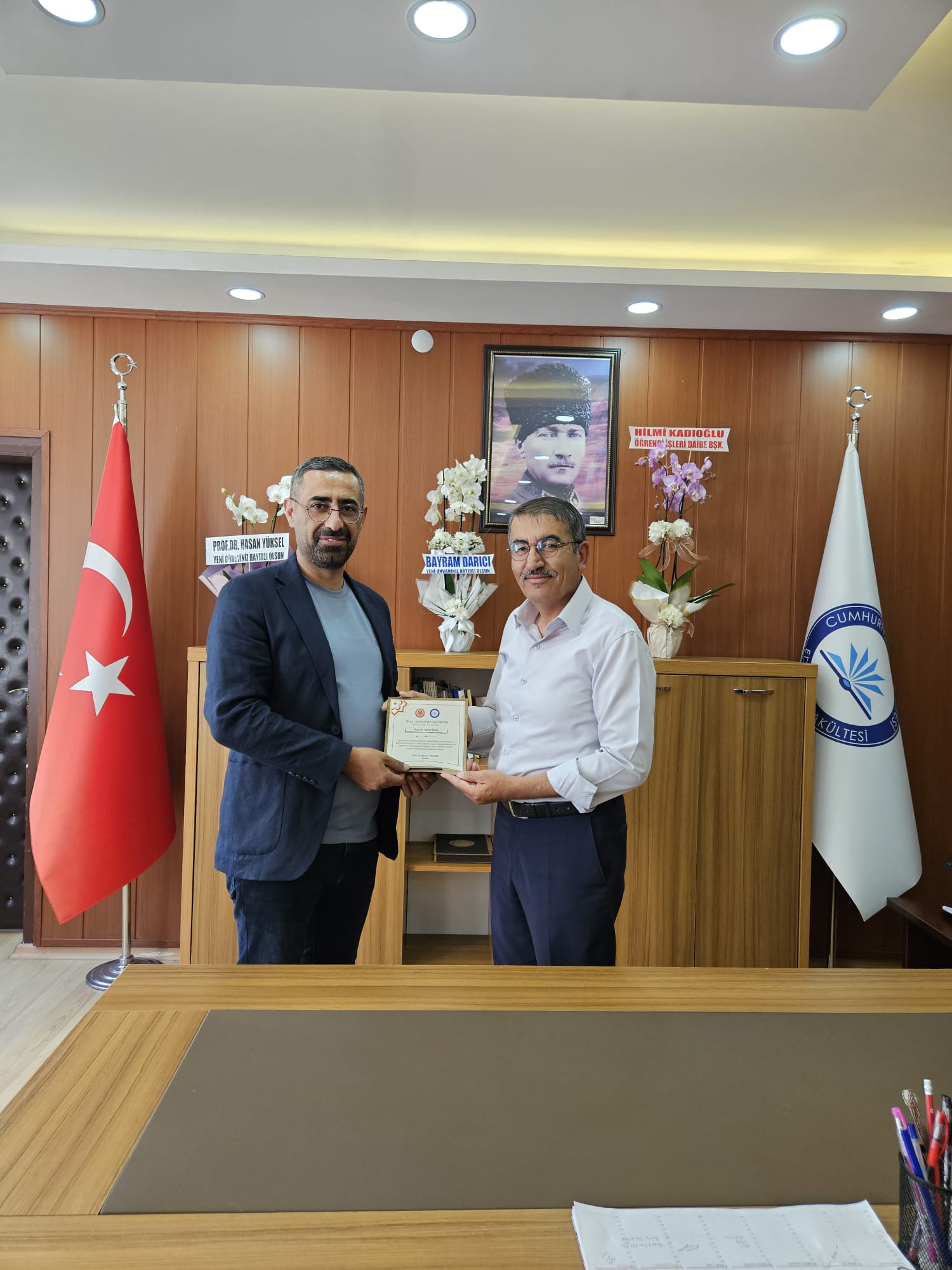 Edebiyat Fakültesinde devir teslim töreni