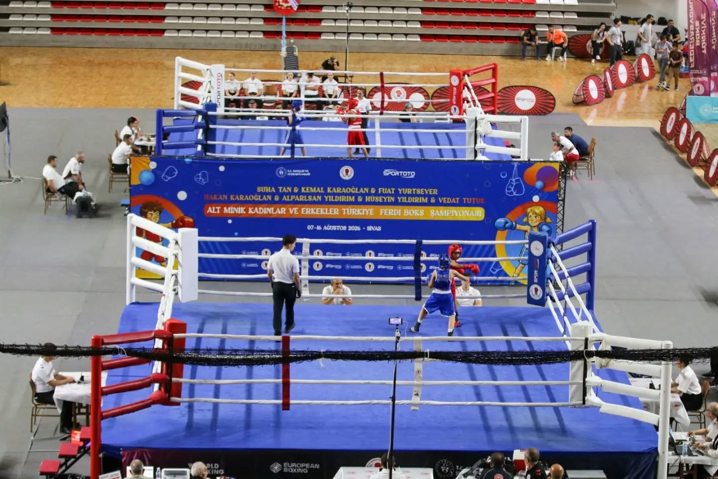 Sivas’ta boks fırtınası