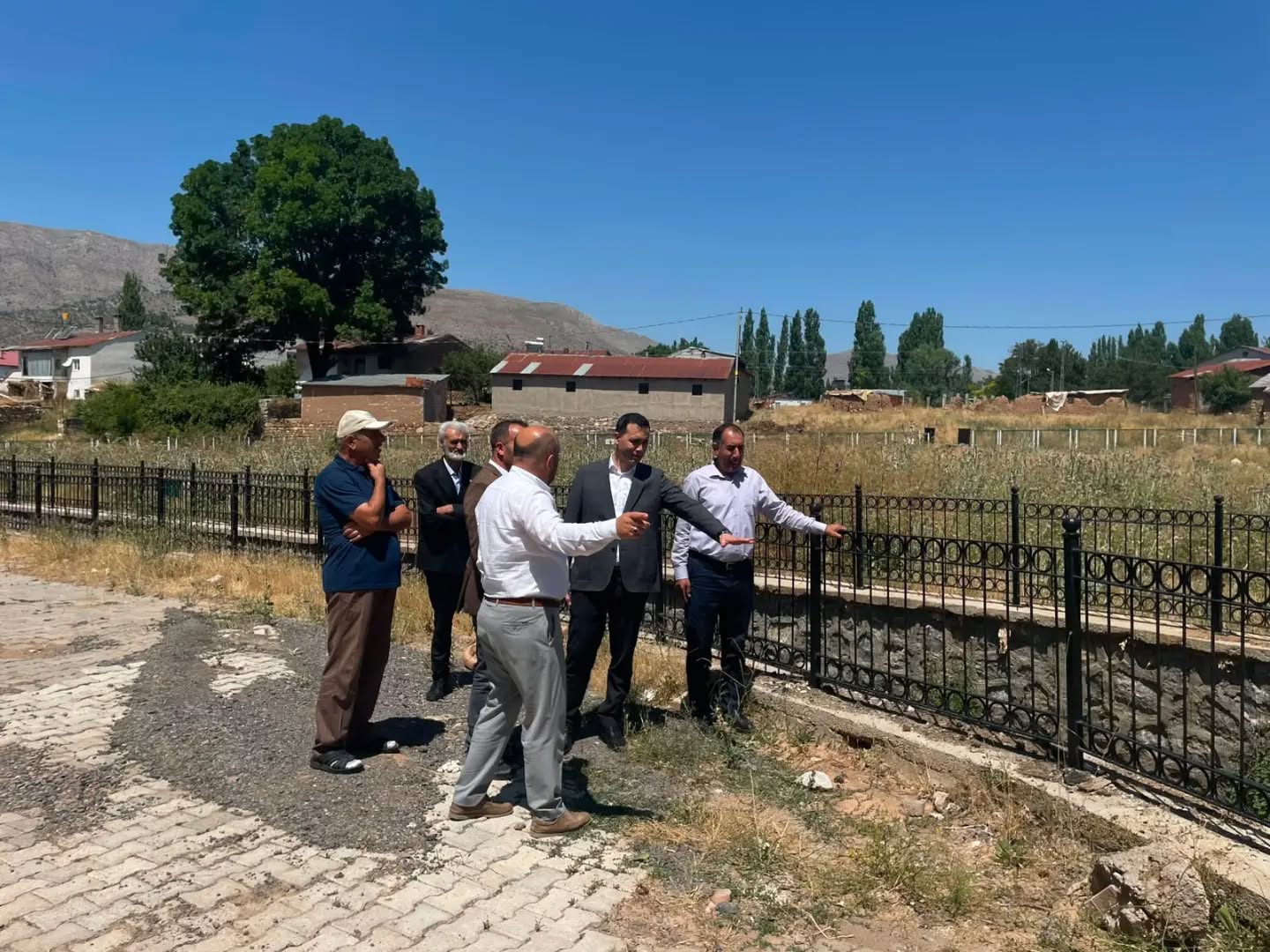 Ulaş Kaymakamı Avcı, köy ziyaretlerine devam ediyor