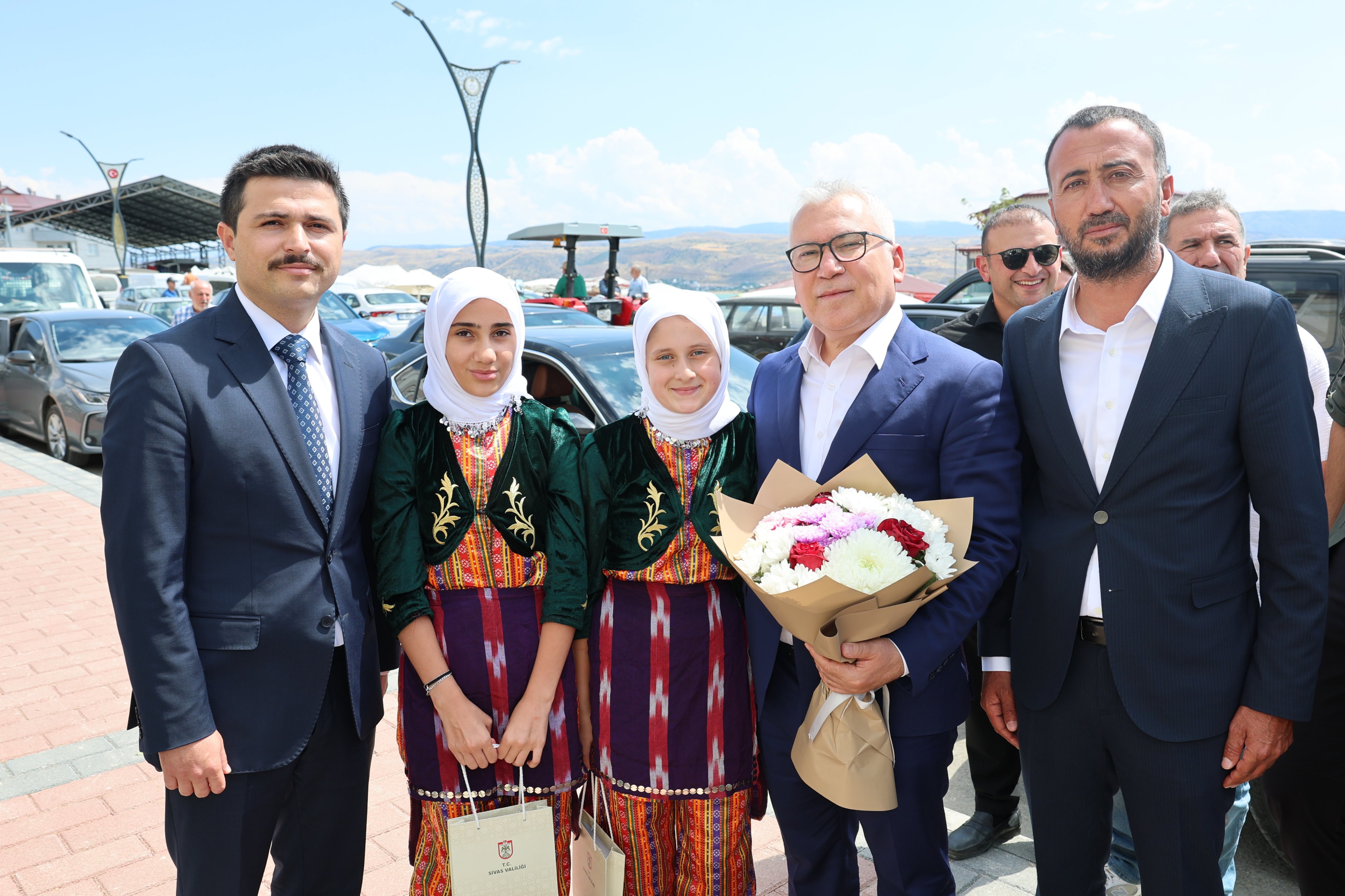 Gölova'da ihtiyaçlar masaya yatırıldı: Vali Şimşek'ten çözüm mesajı