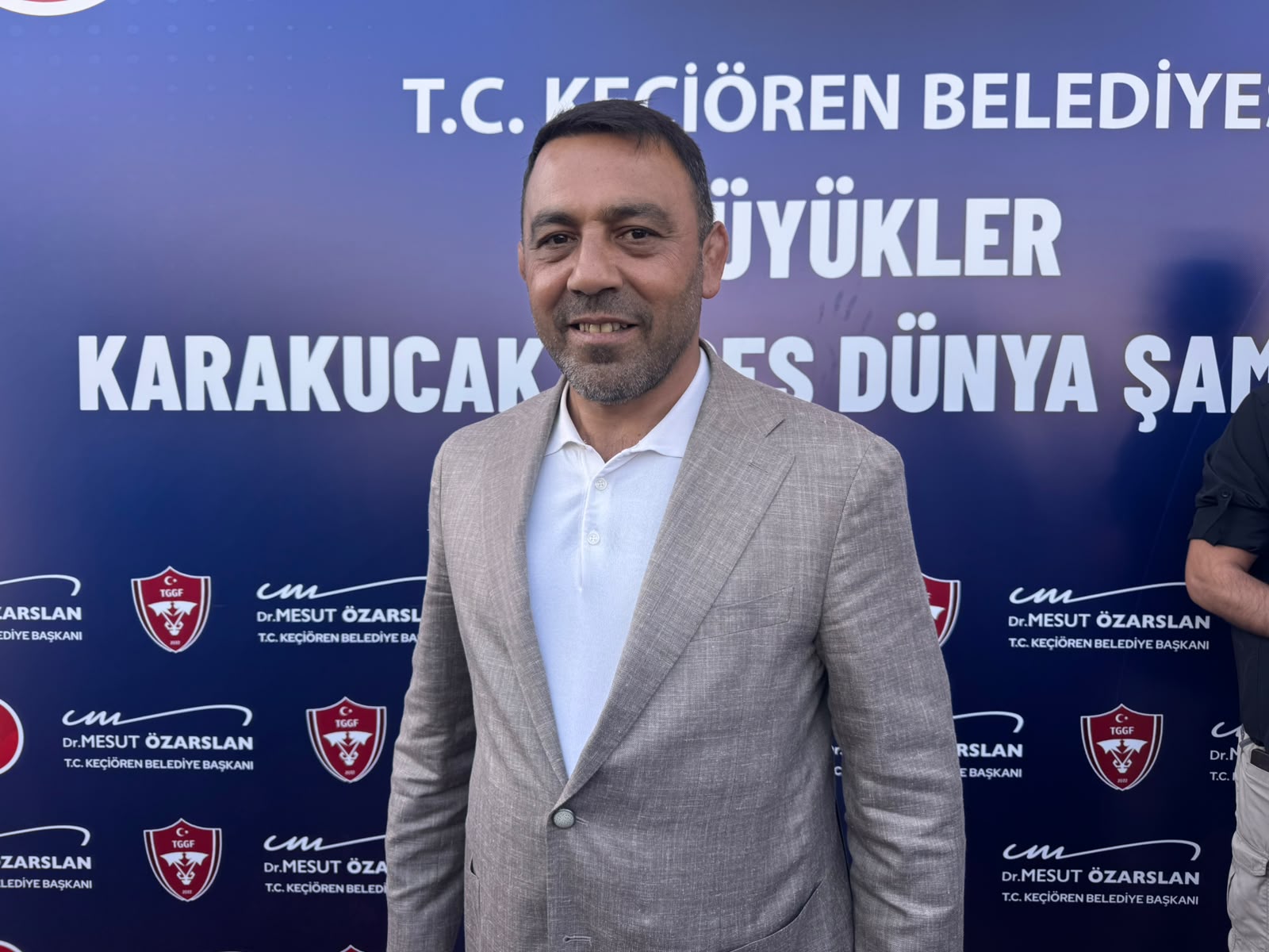 Yerlikaya: Hedefimiz karakucak güreşlerinin bütün dünyaya açılması