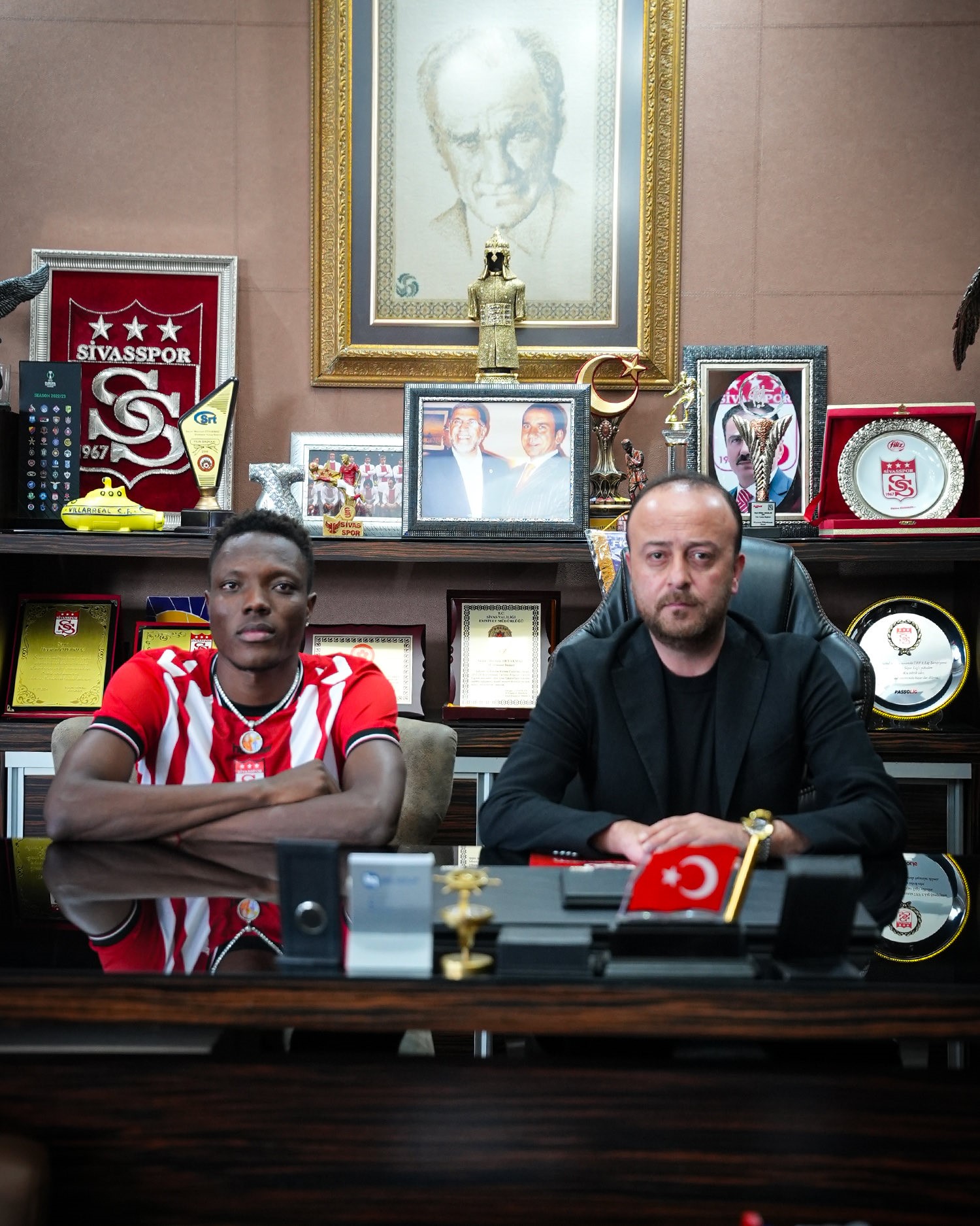 Musah Mohammed Kırmızı-Beyazlı formayı giydi!