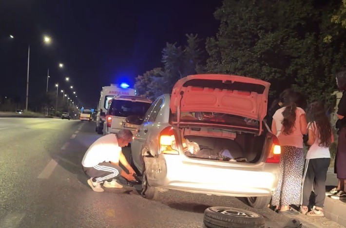 Sivas'tan Bursa'ya giden araç kaza yaptı!