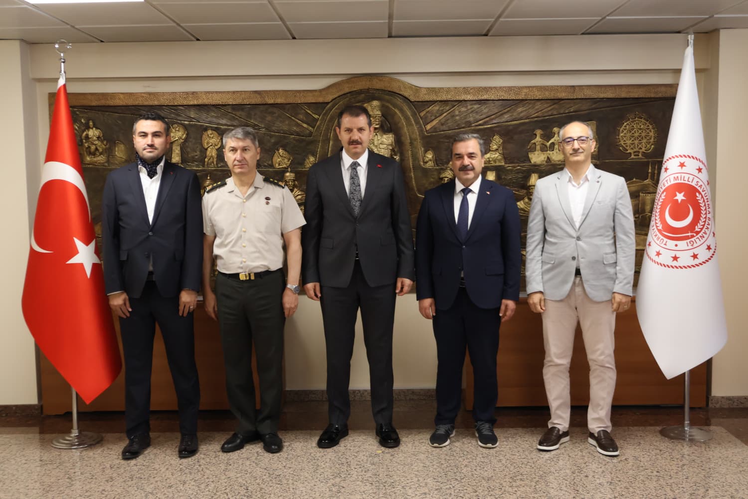Rektör Kul, Bakan Yardımcısı Salih Ayhan ile bir araya geldi!
