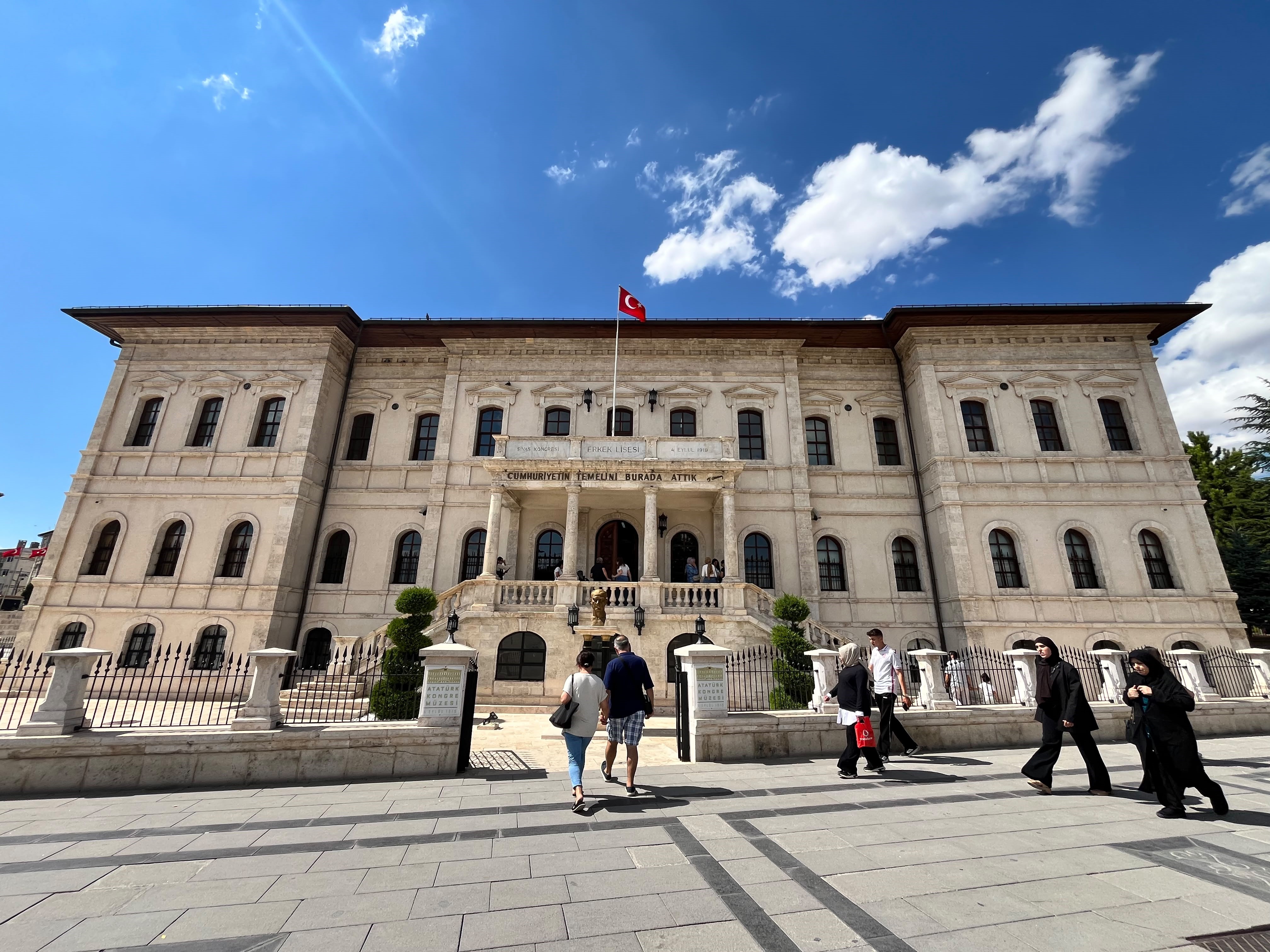 Sivas Atatürk ve Kongre Müzesi'ne ziyaretçi akını