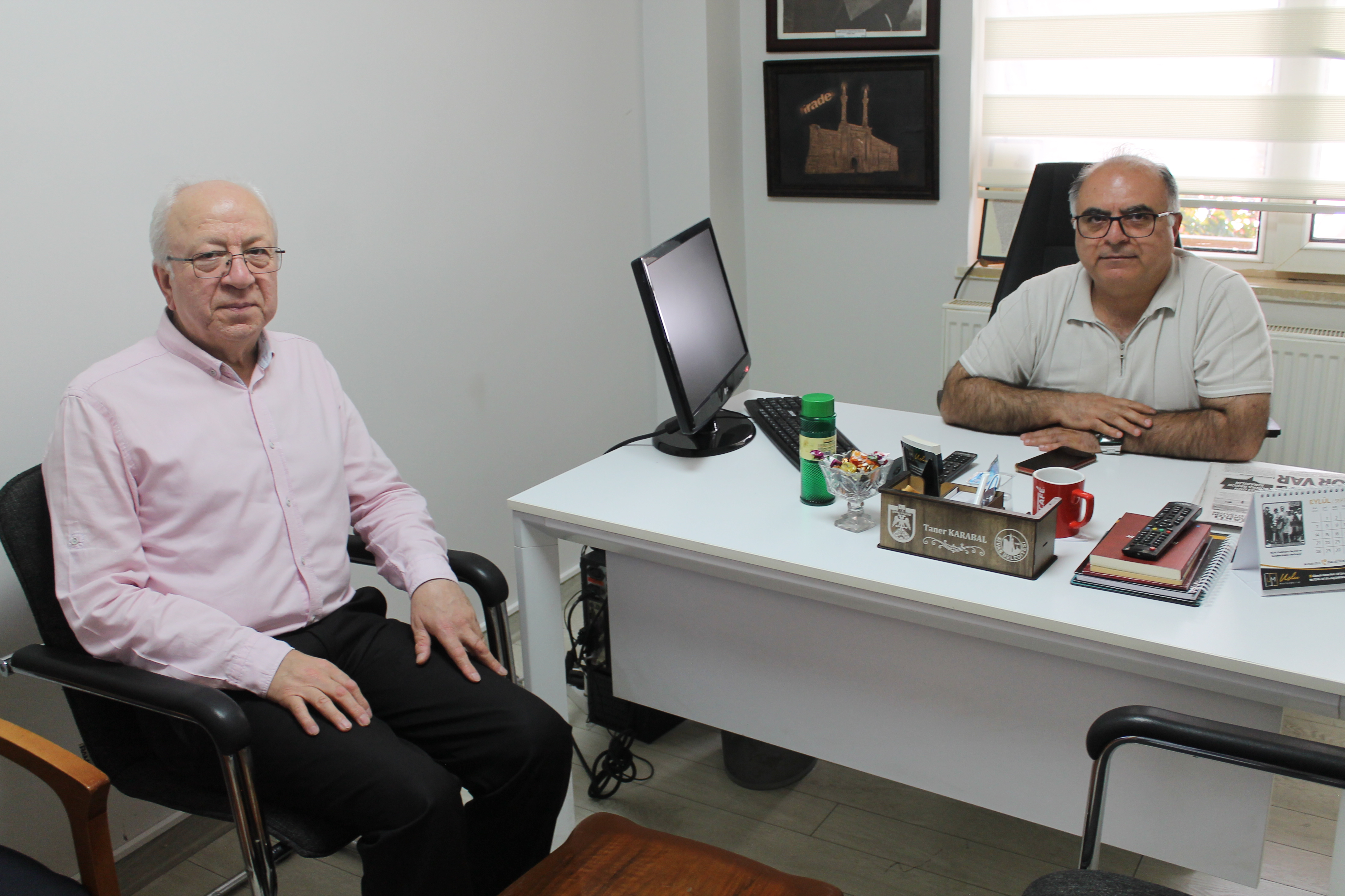 Şarkışla’dan İrade Gazetesi’ne nezaket ziyareti
