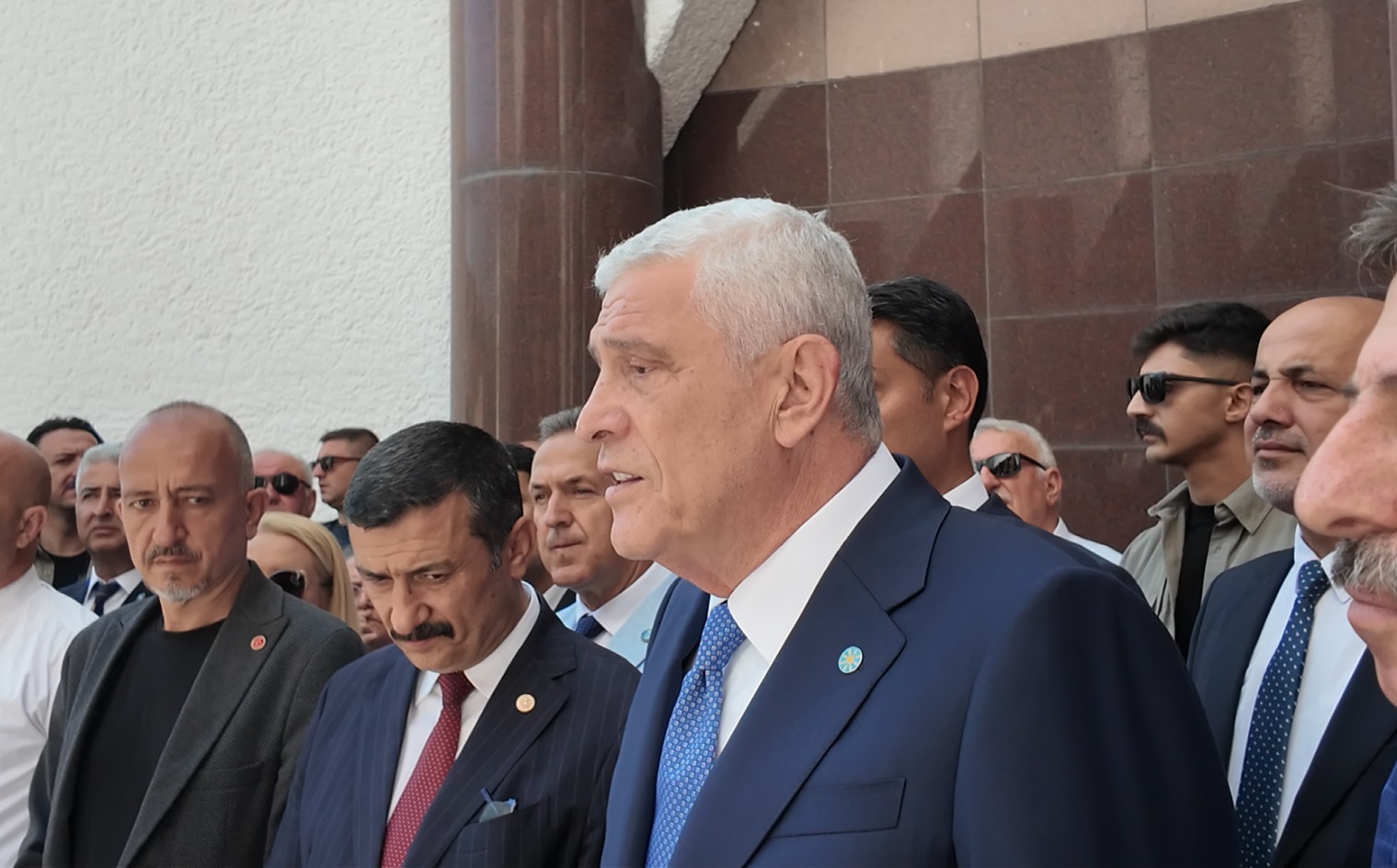 Dervişoğlu, Celal Bayar'ın mezarını ziyaret etti