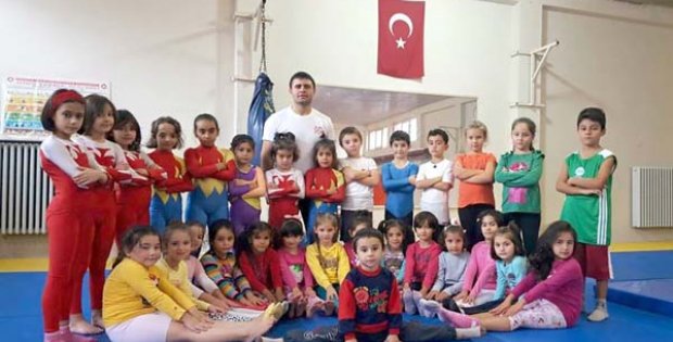 Minikler İddialı Hazırlanıyor