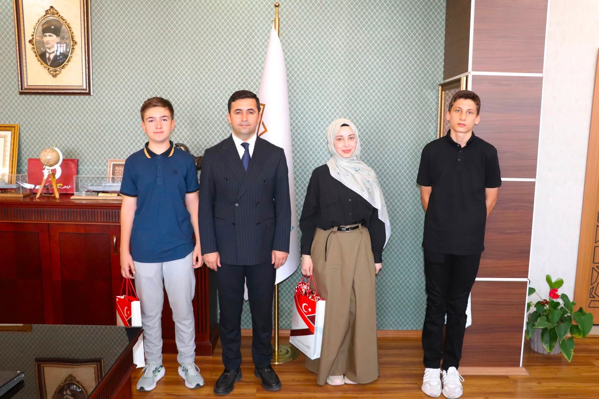 Kaymakam Yıldız şampiyonları ödüllendirdi