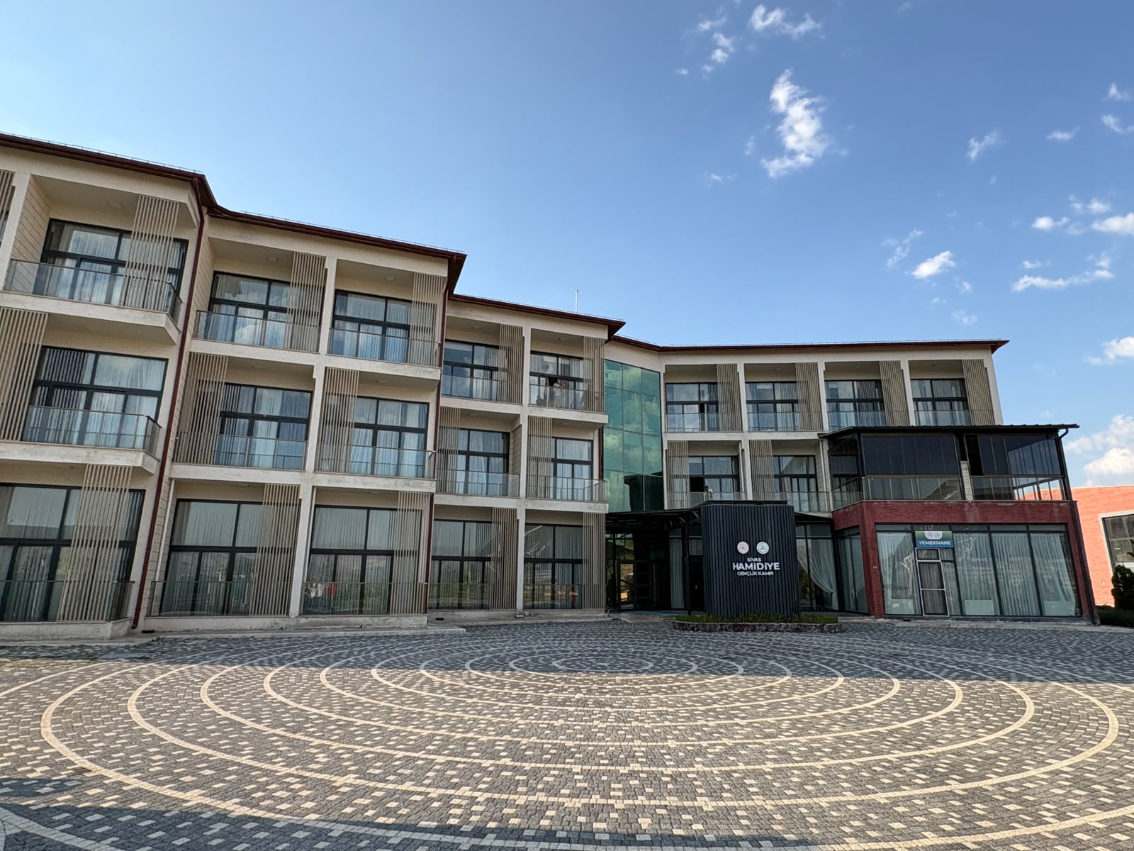 Sivas gençlik turizminde çıtasını yükseltiyor: Dev tesiste çalışmalar sürüyor!