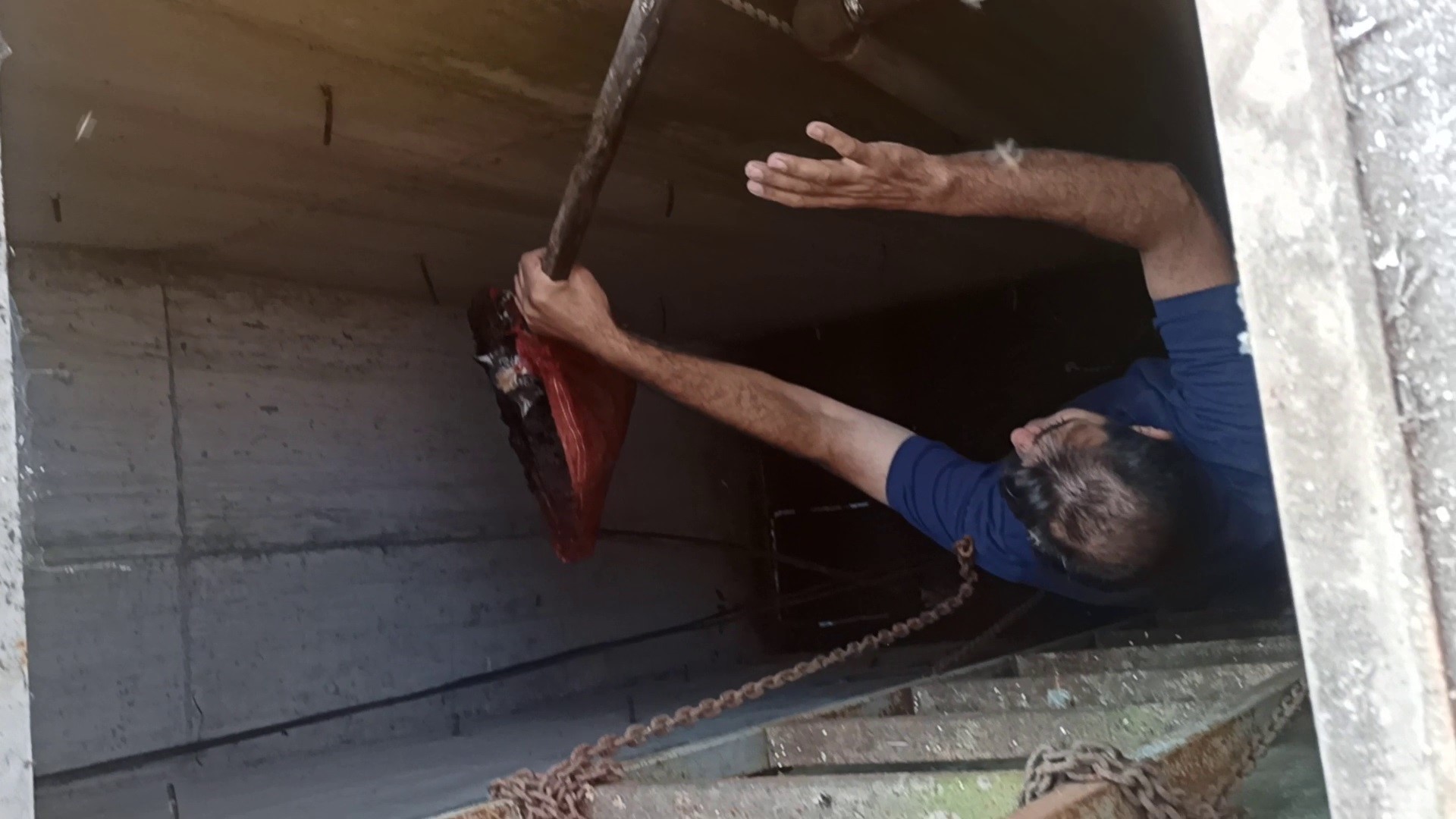 Niyeti namazdı, hayat kurtardı: Sivas'ta temizlik görevlisinden insanlık dersi!