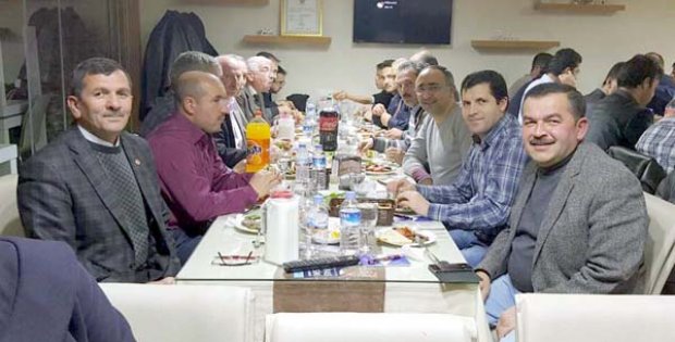 Öğretmenler Yemekte Buluştu