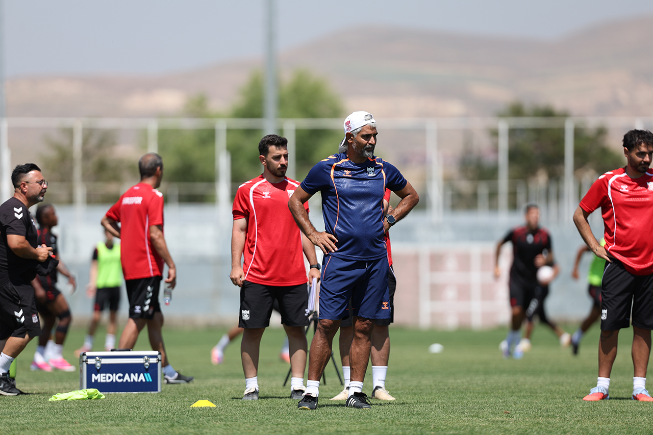 İsmet Hoca galibiyet istiyor!