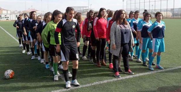 Kupa Gazi Anadolu Lisesinin