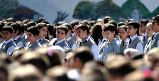 Okullarda Zorunlu Aidat!