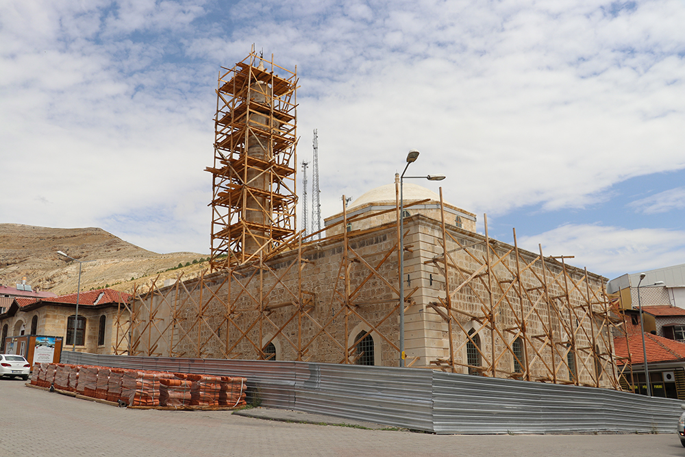 400 Yıllık Gürün Ulu Cami yeniden ibadete açılacak