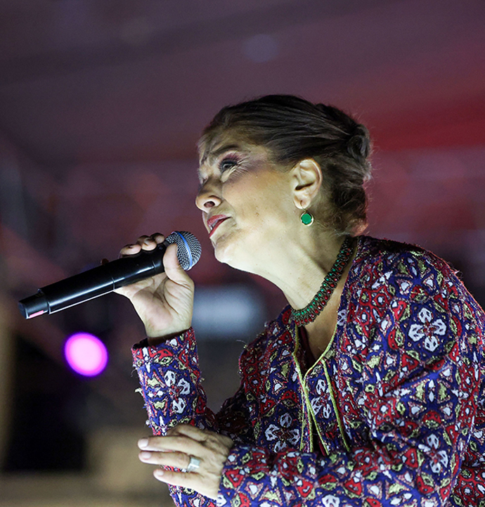Şükrüye Tutkun’dan unutulmaz gece