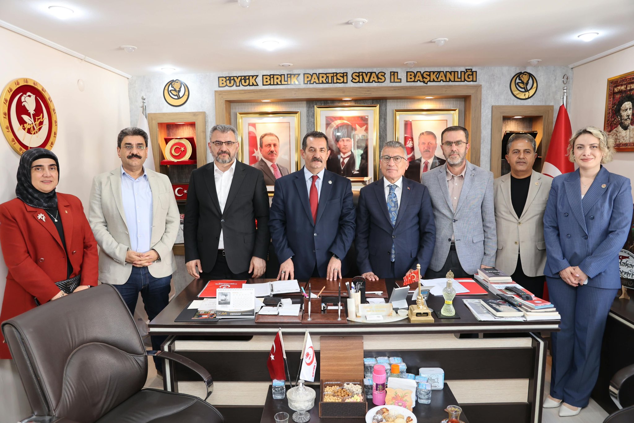 Güler’den Sezerer’e hayırlı olsun ziyareti