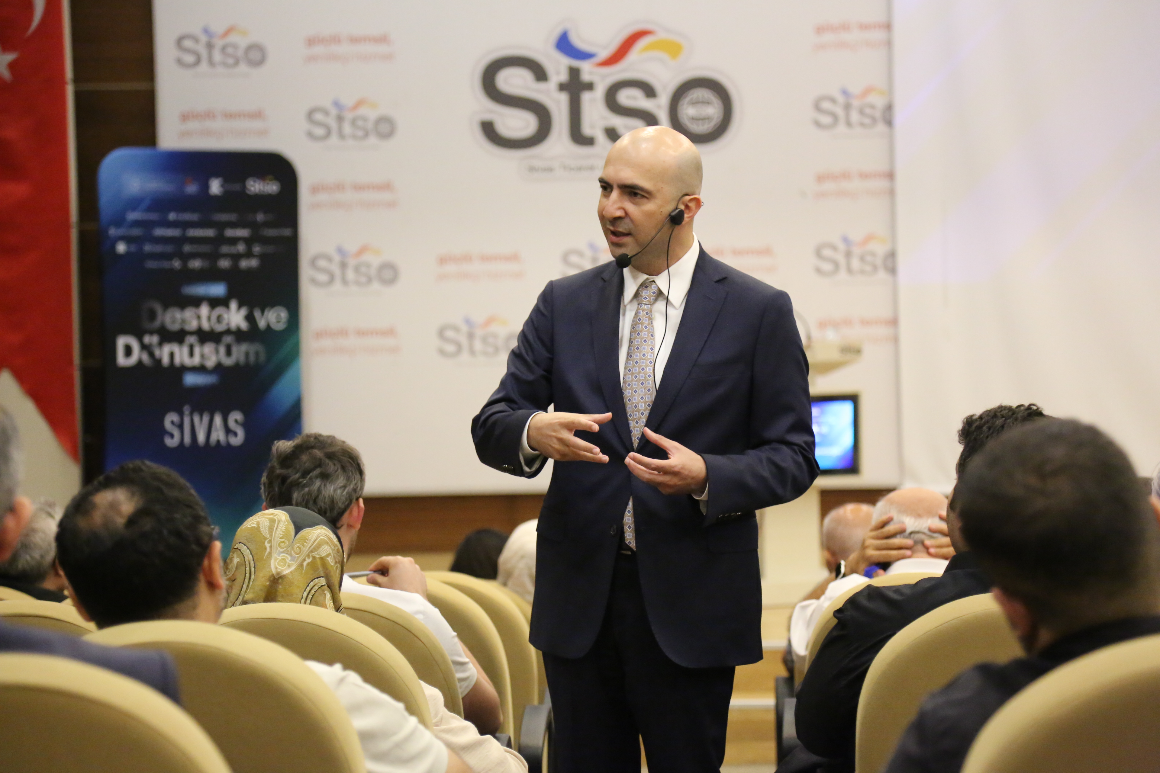 Sivas’ta KOBİ’ler için dönüşüm masaya yatırıldı
