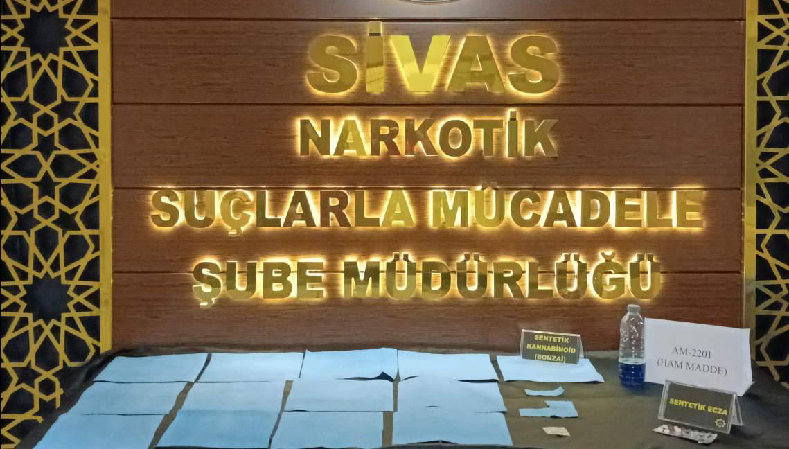 Sivas Emniyetinden sokak satıcılarına büyük darbe
