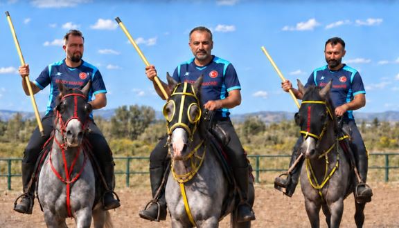 Kuzey Atlı Spor Kulübü yarı finalde!