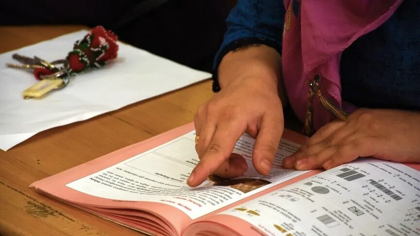 "Okuryazarlık Seferberliği" ile 450 binden fazla kadın okuma yazma öğrendi