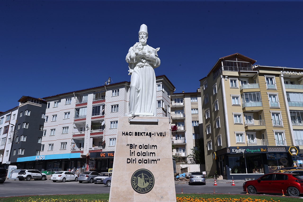 Başkan  Uzun: Hacı Bektaş Veli bizim ortak değerimizdir!