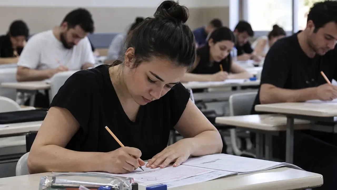 2026-KPSS Alan Bilgisi 2. oturum başladı