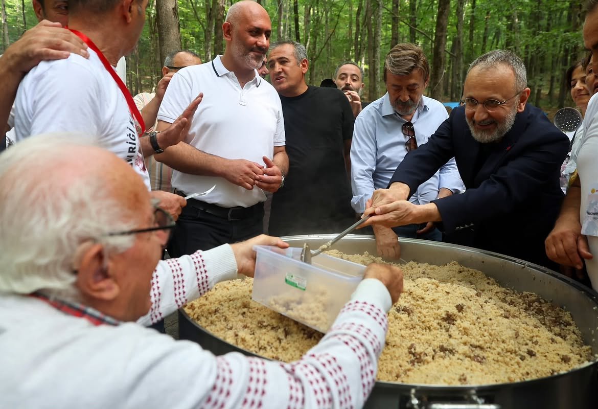 Gurbetteki Divriğililer 39. kez buluştu: Pilav şenliğine büyük ilgi!