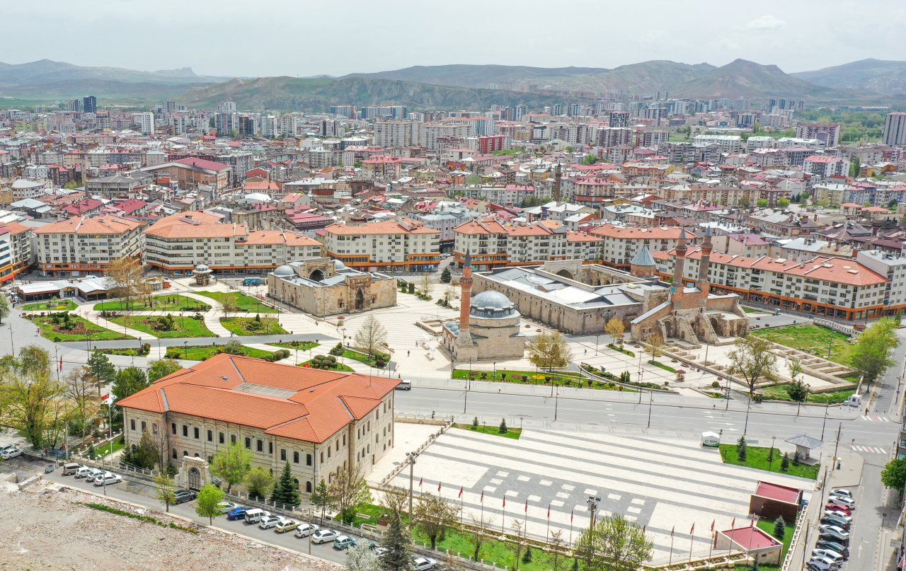 Sivas’ta gece sağanak alarmı!