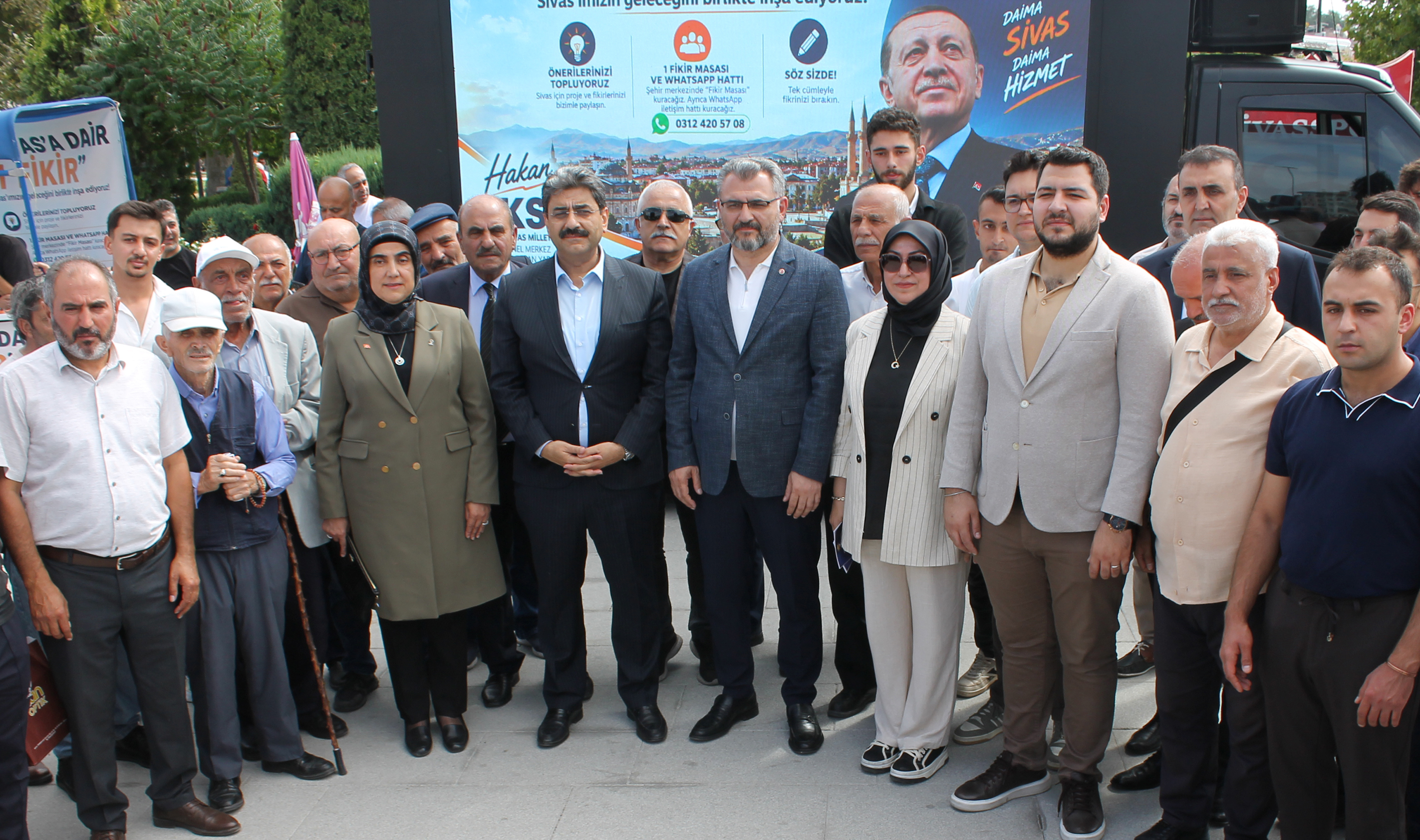 AK Parti’den Sivas’a “Fikir” standı!