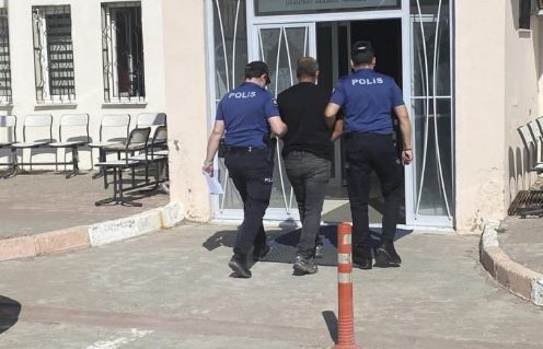 Sivas’ta 13 yıl 4 ay hapis cezasıyla aranan firari yakalandı