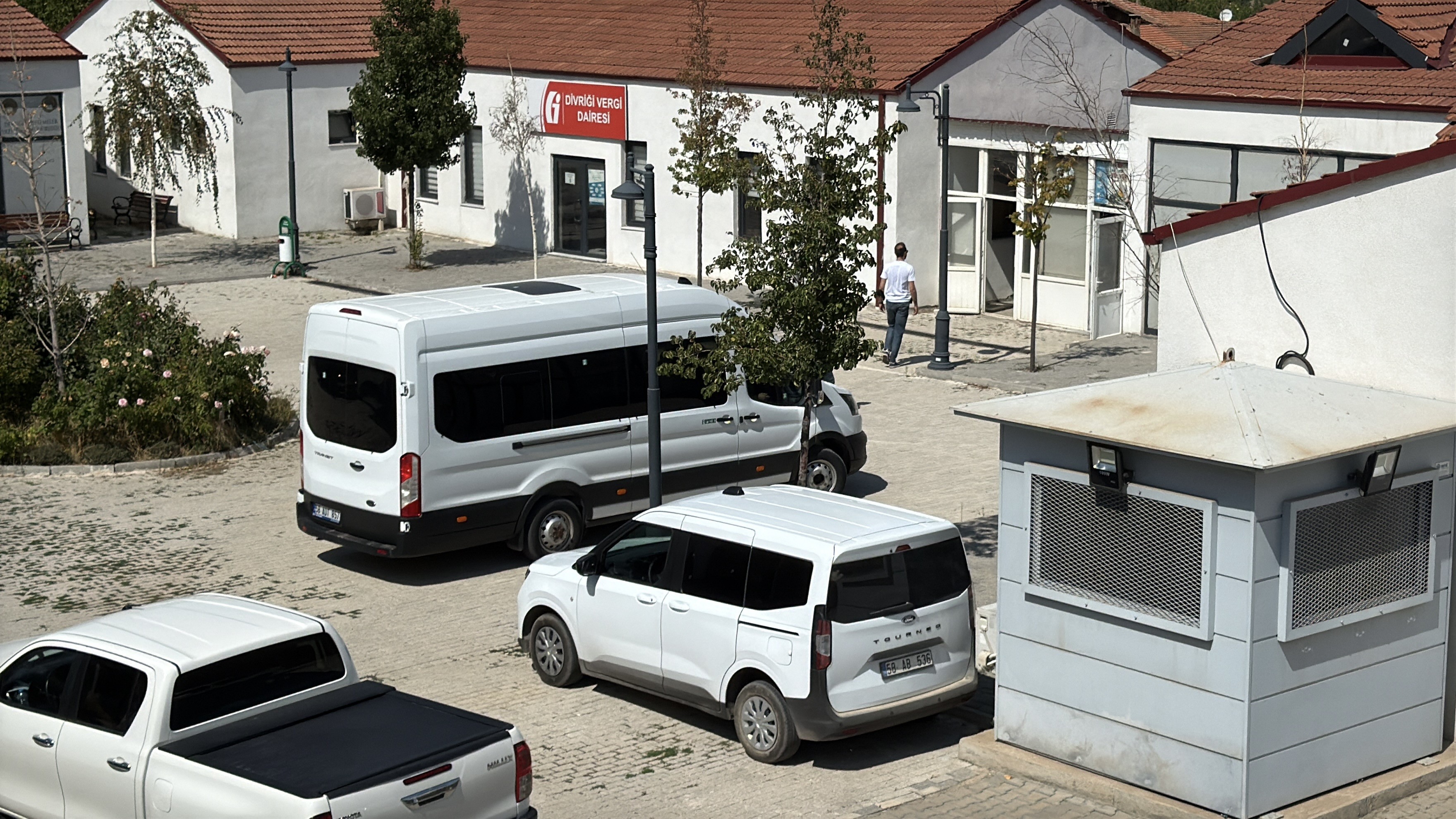 Kayıp bebek soruşturmasında gözaltılar adliyeye sevk edildi