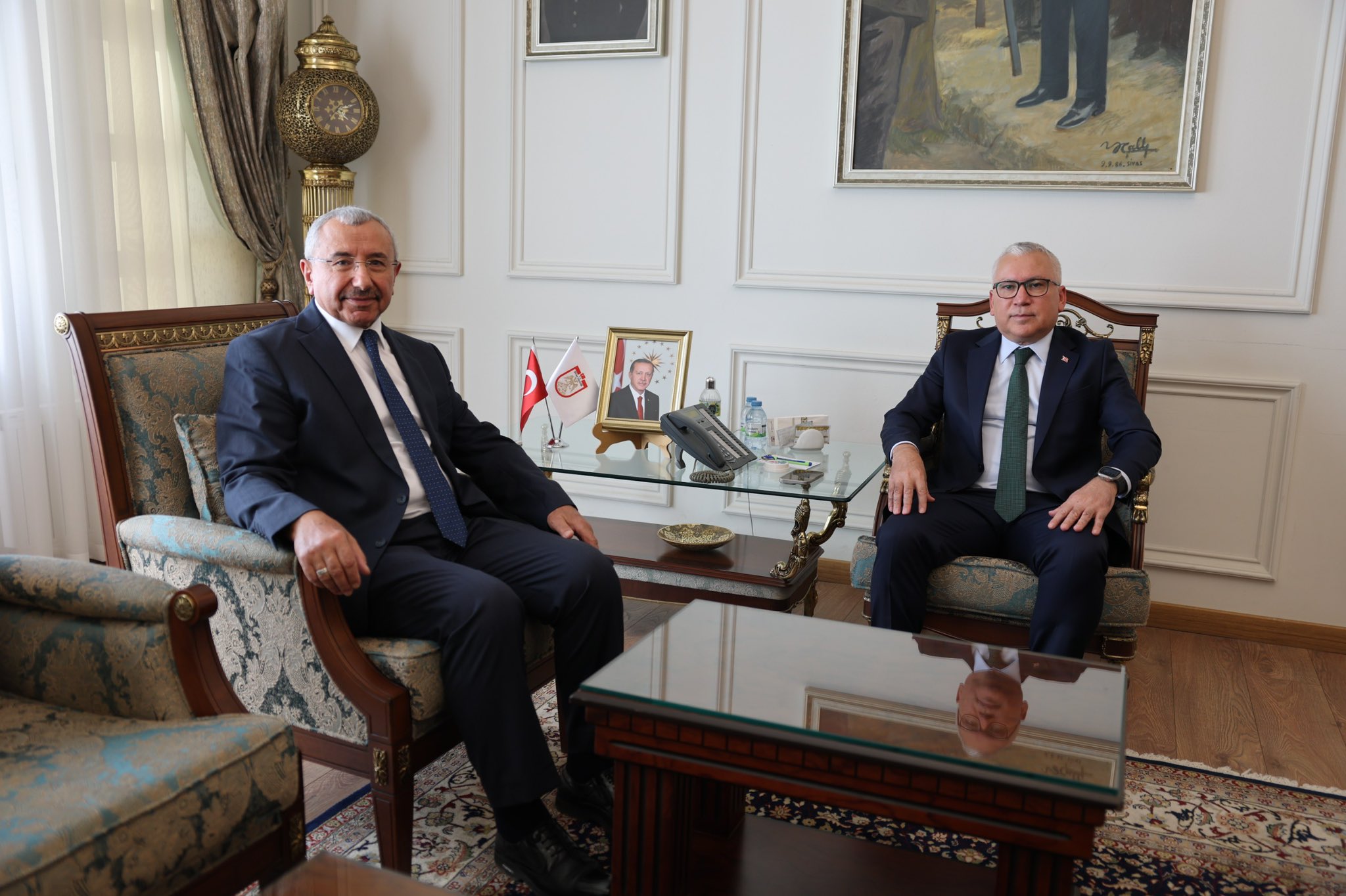 İsmail Erdem'den Vali Şimşek'e davet