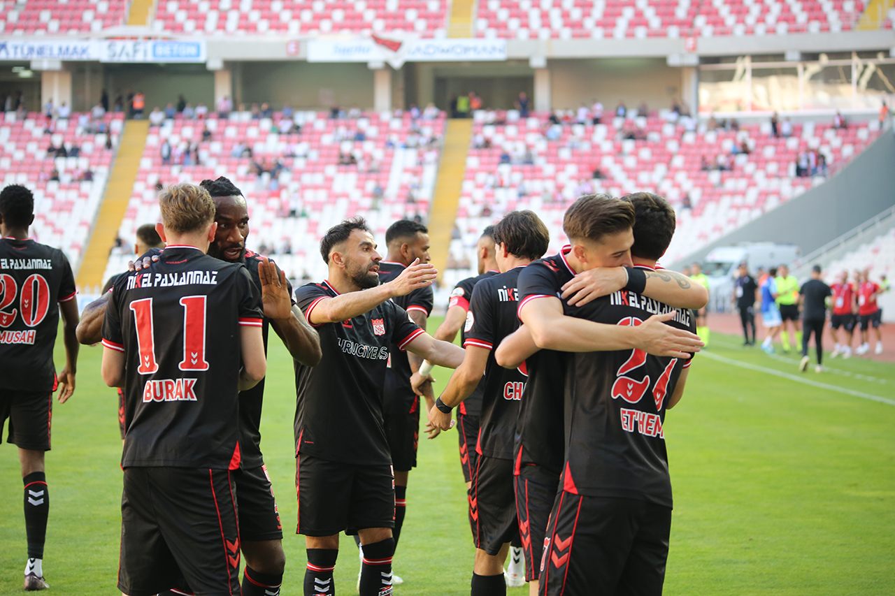 Sivasspor 7 eksikle Ankara deplasmanına çıkıyor!