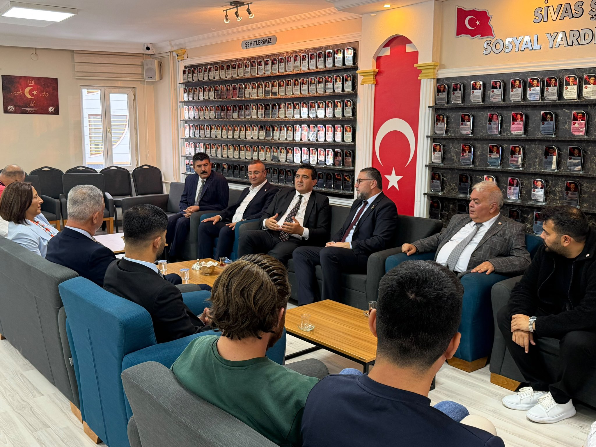 YENİ Parti Heyeti Sivas Şehit Aileleri ve Gazileri Derneği'ni ziyaret etti