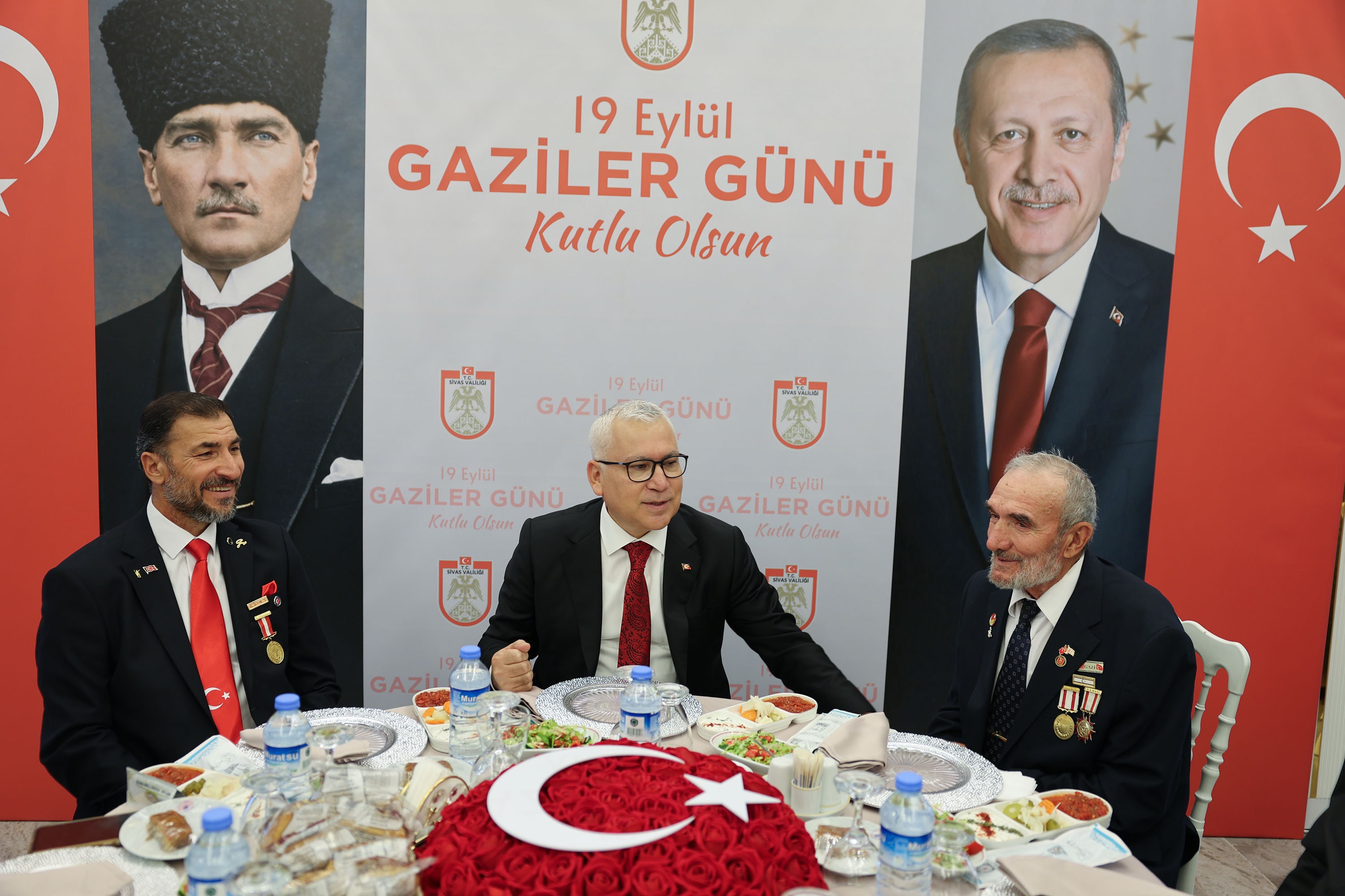Sivas'ta şehit ve gaziler onuruna yemek programı
