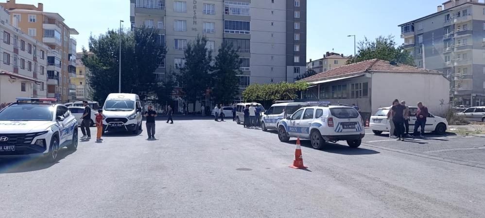 Kıraathanede husumetli dehşeti: 1 kişi ağır yaralandı