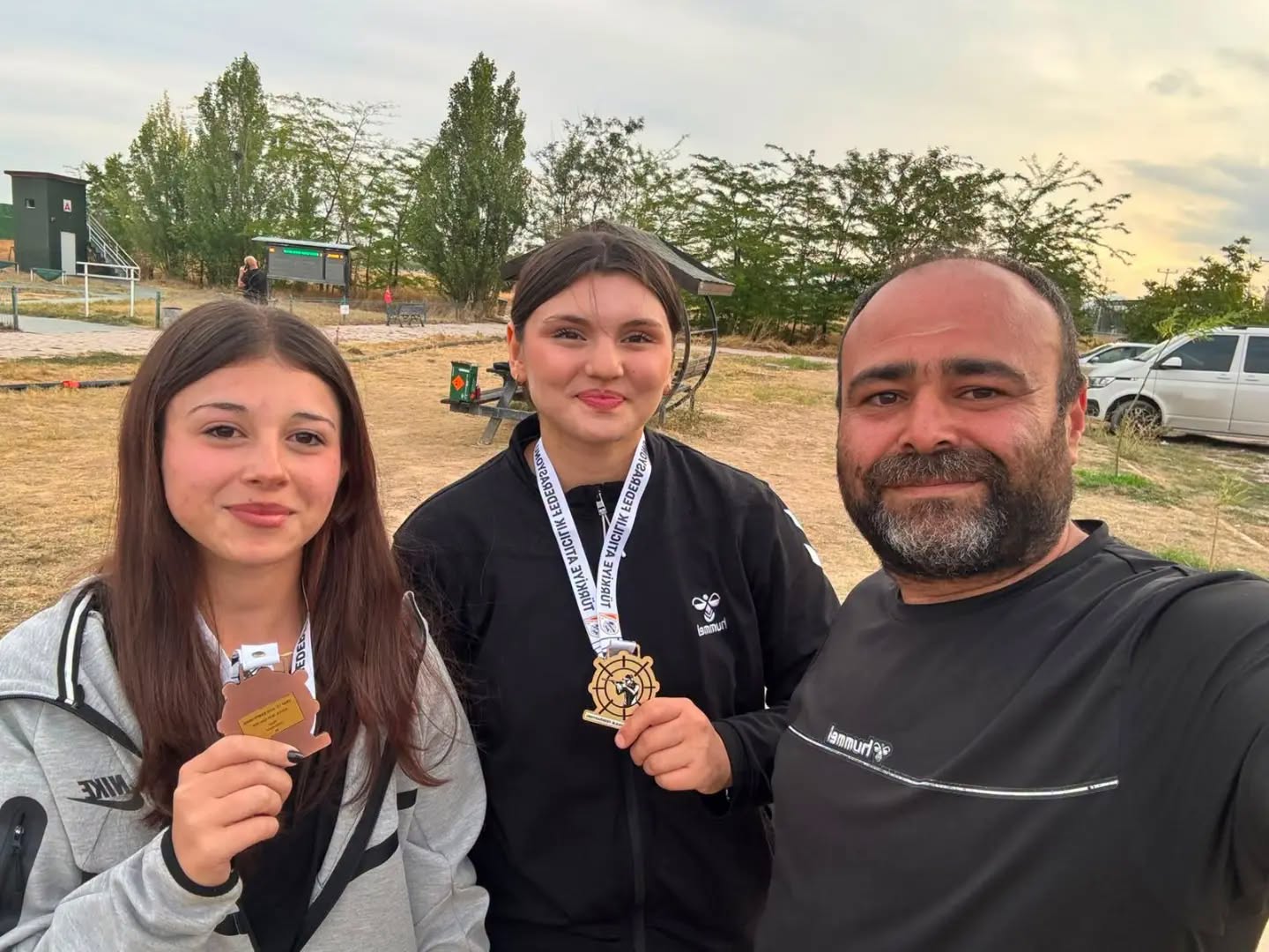 Trap Türkiye Şampiyonası'nda Sivaslı sporcular 3 madalya kazandı