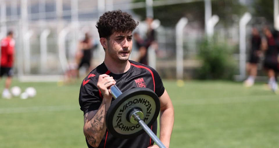 Kerem Atakan yeniden takımla çalıştı