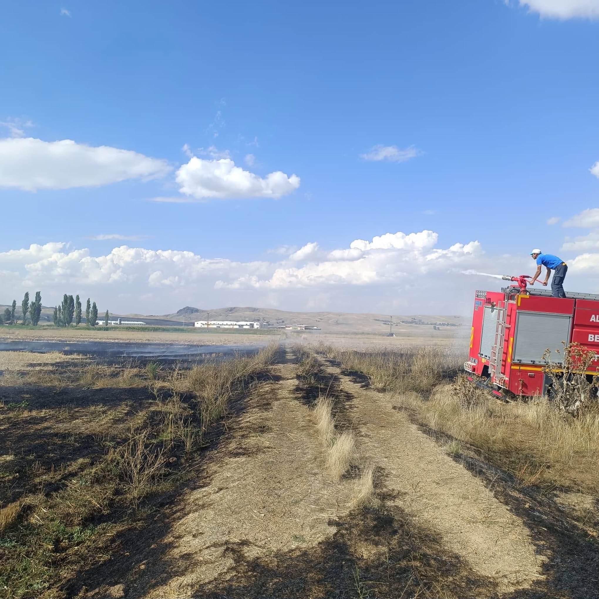 Sivas'ta anız yakanlara 55 bin lira ceza!