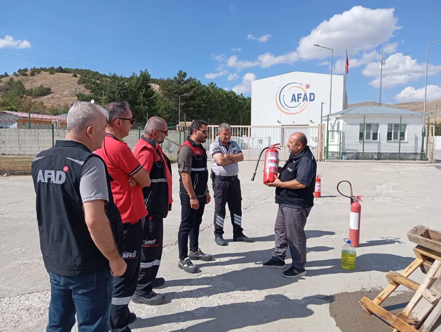 AFAD lojistik depoda yangın tatbikatı