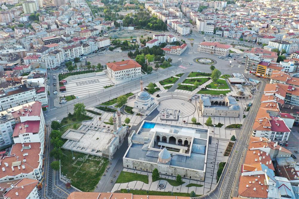 Sivas, tarihi ve doğal güzellikleriyle turizmde öne çıkıyor
