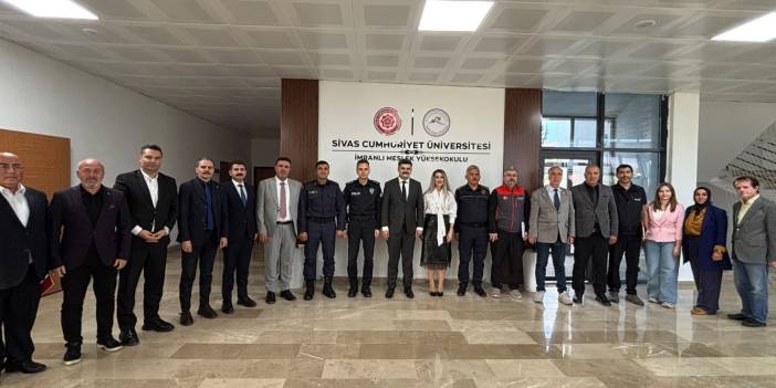 12 bin 242 öğrenci başvurdu, bin 827 kişi alınacak