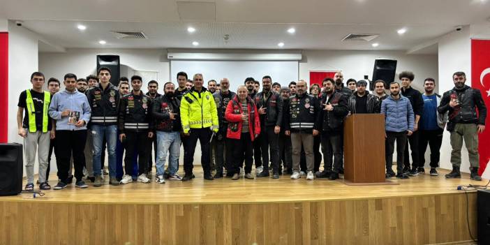 Öğrencilere “Bir Kural, Bir Ömür” Semineri