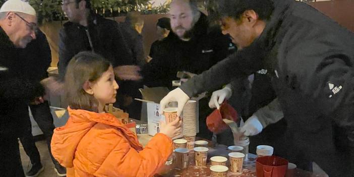 Efsane kaptandan anlamlı kadir gecesi hayrı