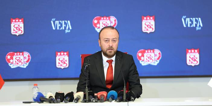Özçoban’dan beklenen açıklama geliyor